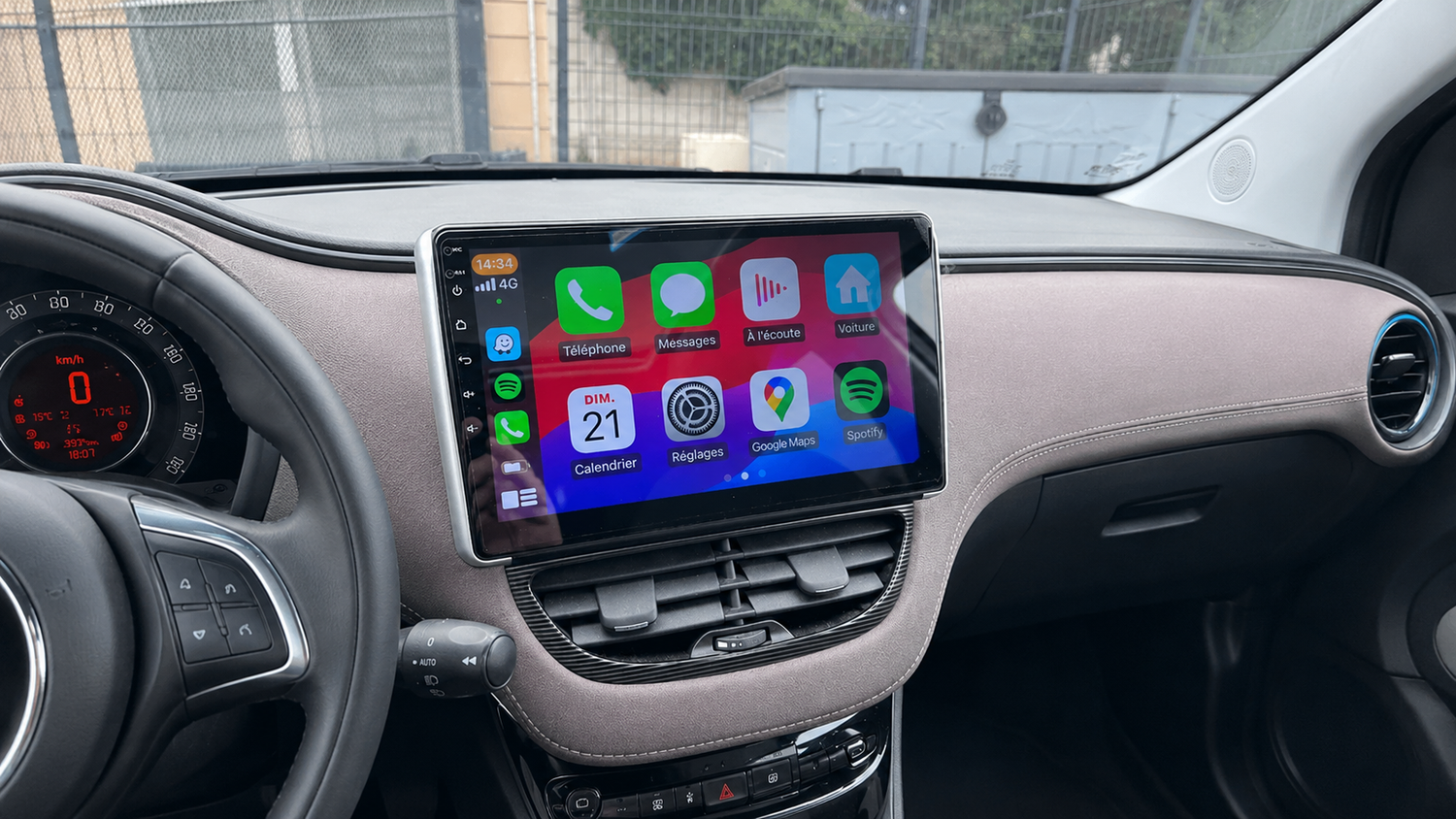 Apple CarPlay & Android Auto radio inbouwen in je Peugeot 208 & 2008 (2013–2020)