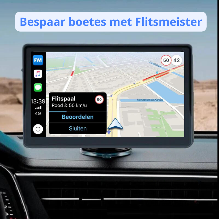 Apple CarPlay scherm voor handsfree bellen, muziek streamen, Flitsmeister en spraakgestuurde navigatie.