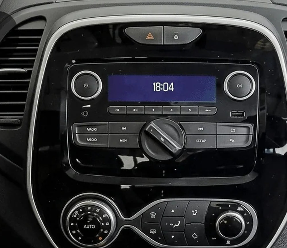 Renault Captur dashboard met de originele fabrieksradio