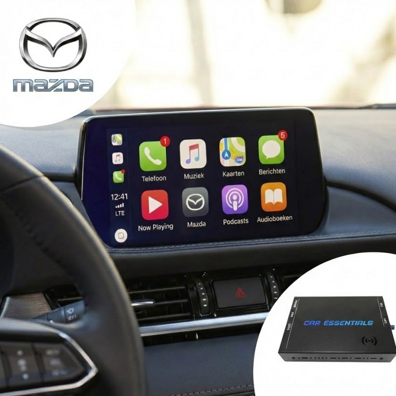 CarPlay Box Mazda geïntegreerd in dashboard met Apple CarPlay en Android Auto.
