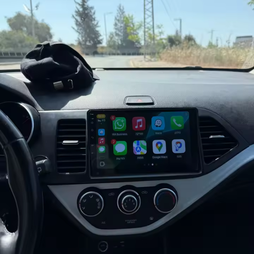 Kia Picanto dashboard geüpgraded met Android Auto en Apple CarPlay autoradio.