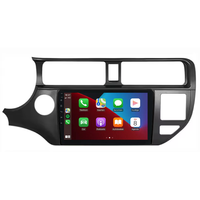 Kia Picanto met moderne CarPlay radio touchscreen geïnstalleerd in het dashboard